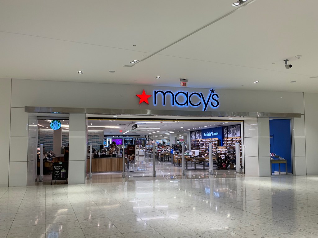 Macy’s Aventura Mall Phillip Pessar Flickr