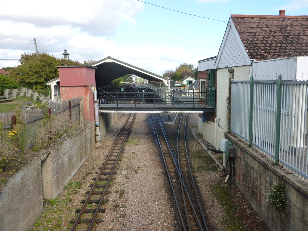 New Romney station Looking north from Littlestone Road Bri… SRDemus