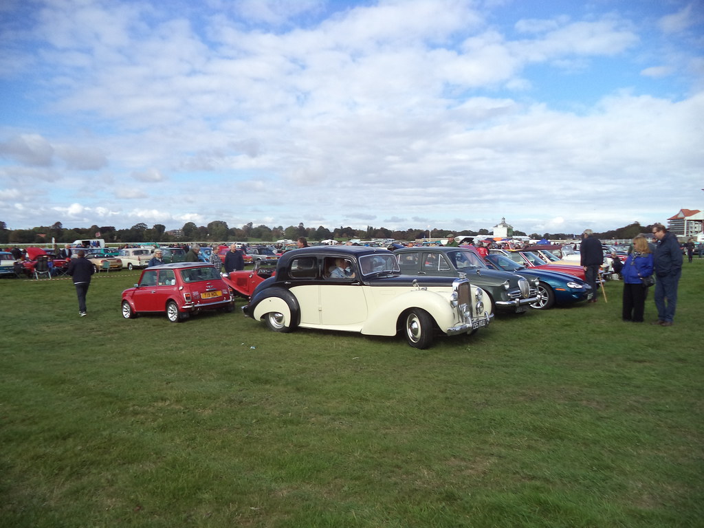 Car Show. Knavesmire. York. CARL SPENCER Flickr