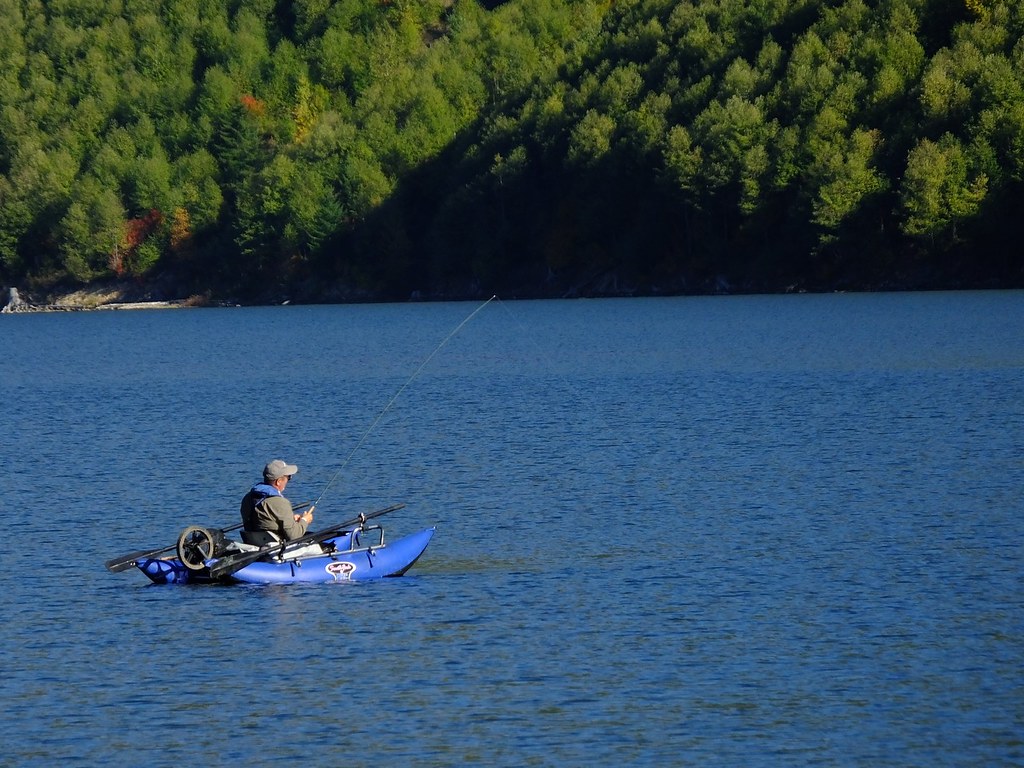 Fishing Coldwater Lake Compositionally Challenged week 42 … Flickr