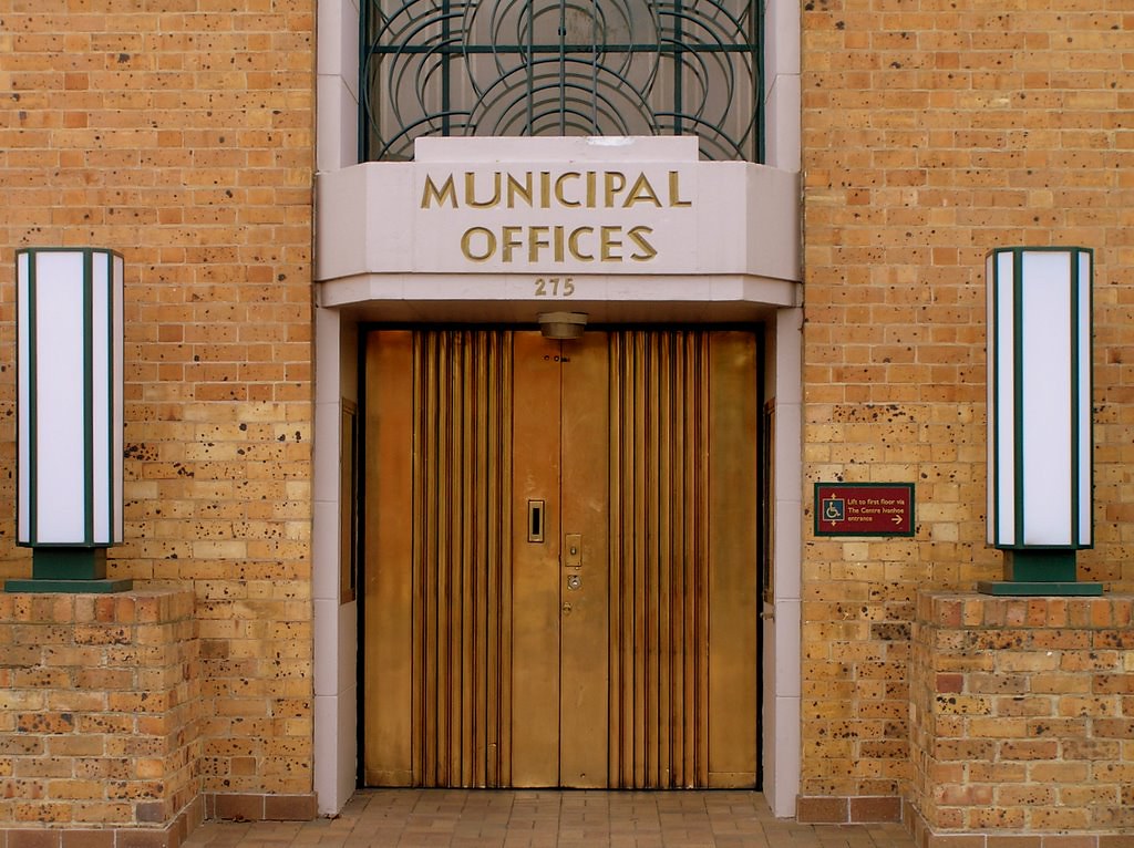Melbourne Ivanhoe The former Heidelberg Town Hall. Chris&Steve