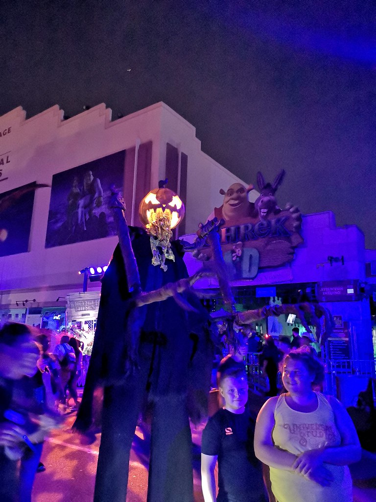 IMG_20180928_201507 rhdr Steven Goldsborough Flickr