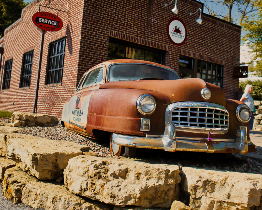 Antique Archeology Scenes of LeClaire, Iowa. Birthplace of… Flickr