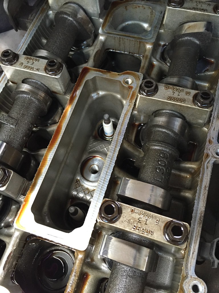 IMG_6850 NC miata Camshaft inspect Chris Fox Flickr