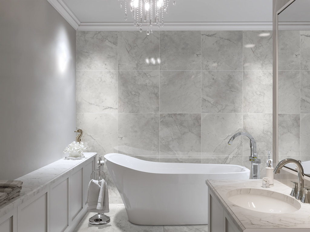 ljusgrå badrum 2018-0074 | Large Furnished Bathroom In Luxury Home With Mar… | Flickr