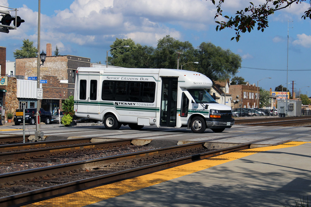 Stickney Township Senior Citizens Bus 953 a photo on Flickriver