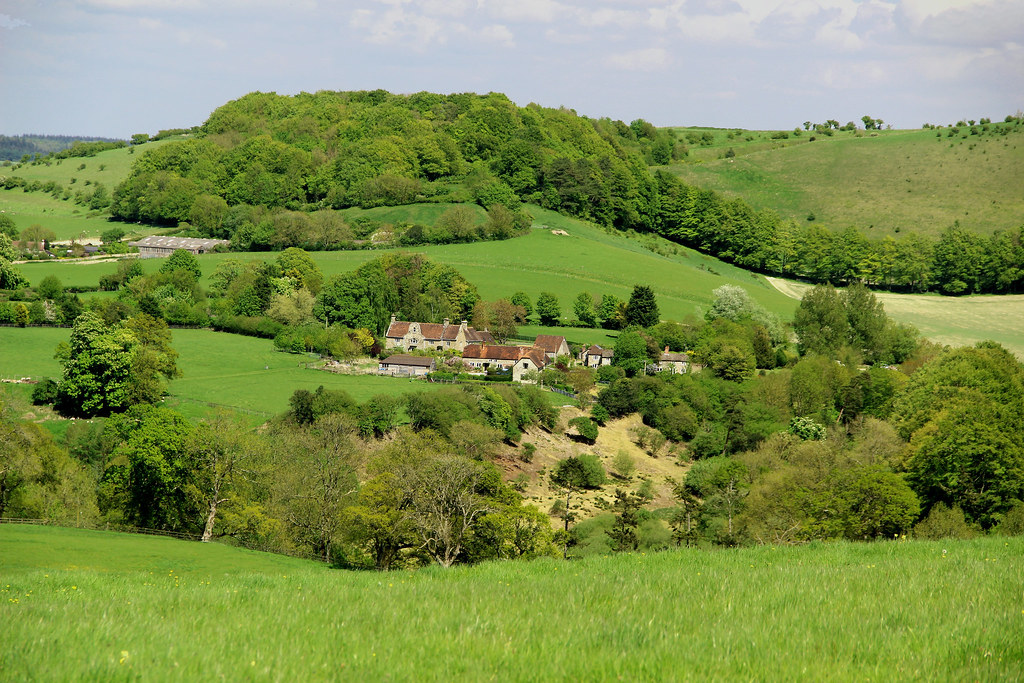 Melbury Abbas The small Dorset village of Melbury Abbas ne… Flickr