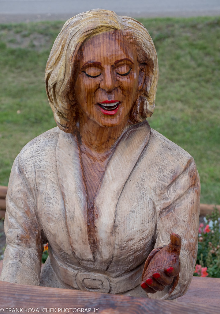 Chainsaw carving in Chetwynd, British Columbia We crossed … Flickr