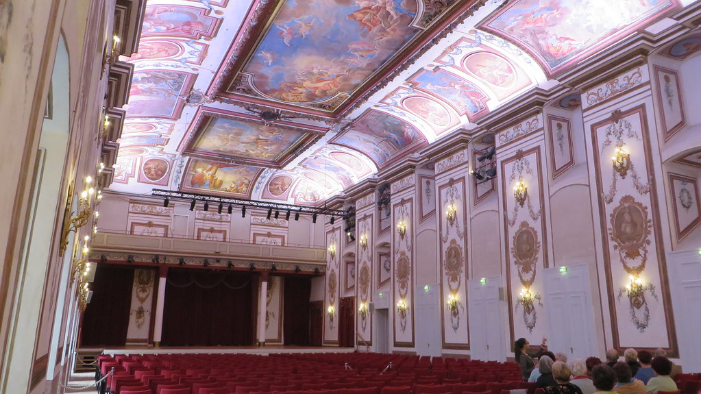 2018092313 Eisenstadt » Palais d'Esterházy (XVIII), salle Haydn a