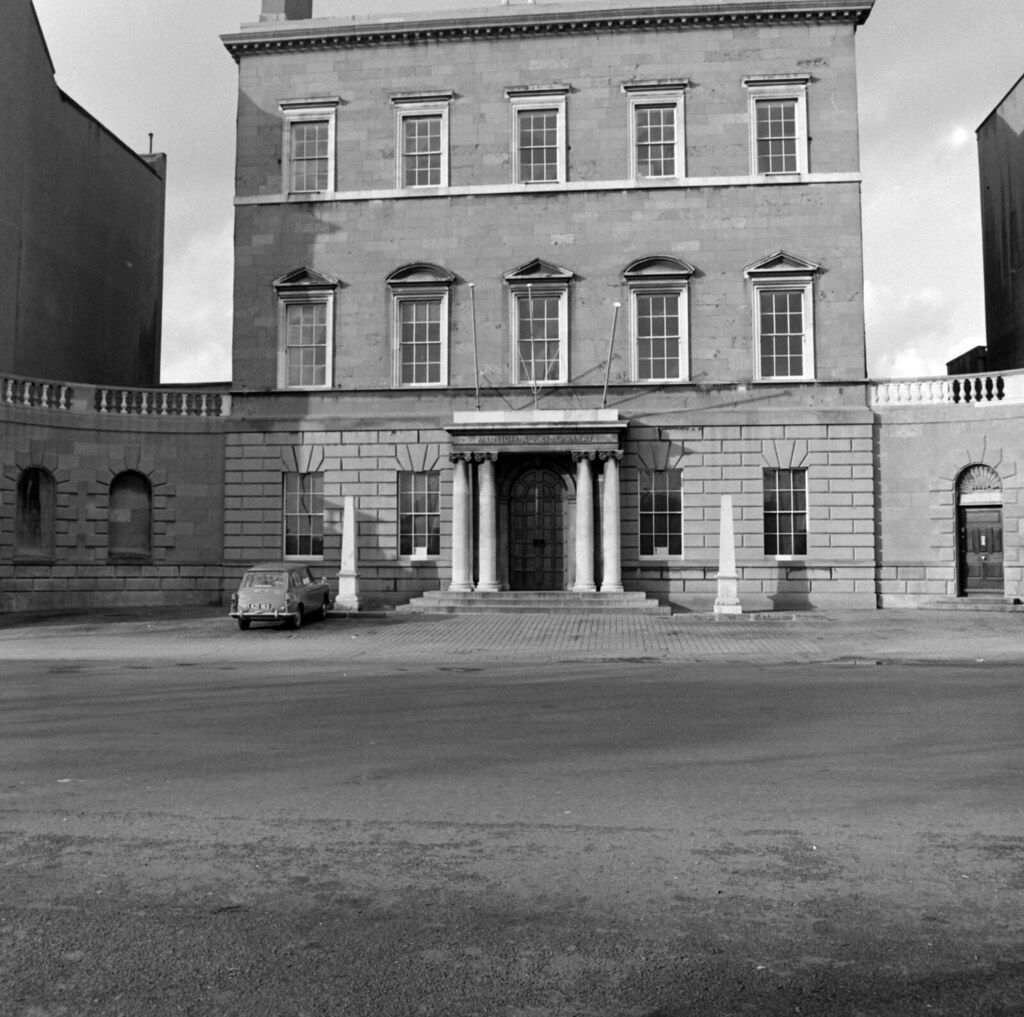 Charlemont House Once the haunt of "high society", who fav… Flickr