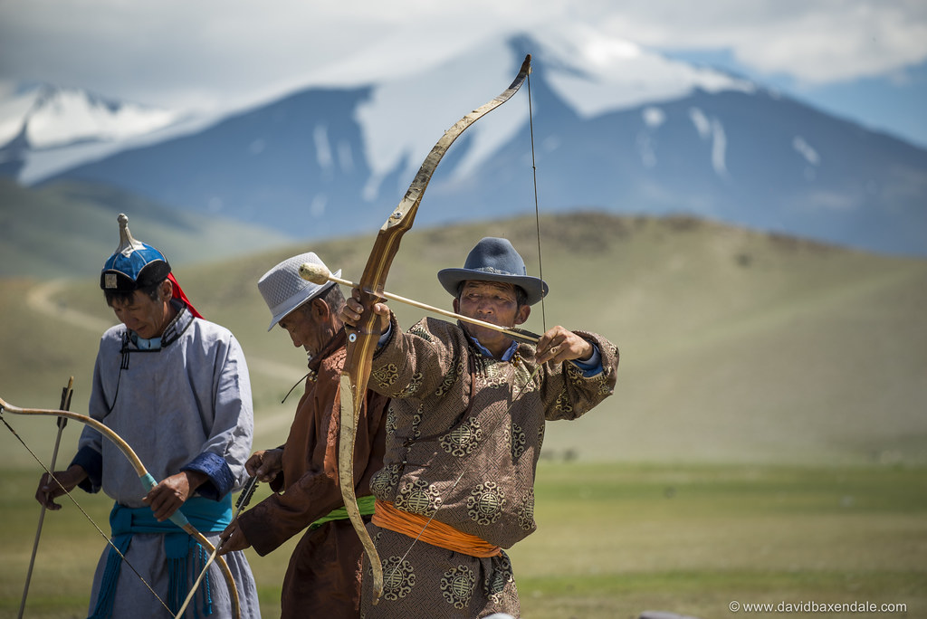 Archery at the Glacier Nomads at the Tsambagarav Glacier N… Flickr