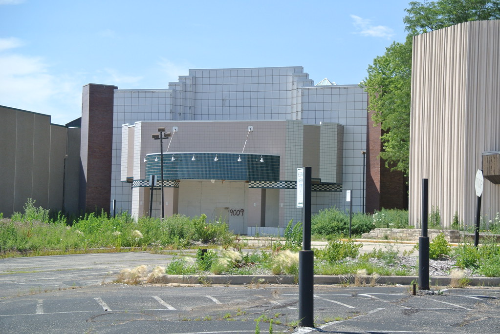 Northridge Mall Milwaukee WI gameking3 Flickr