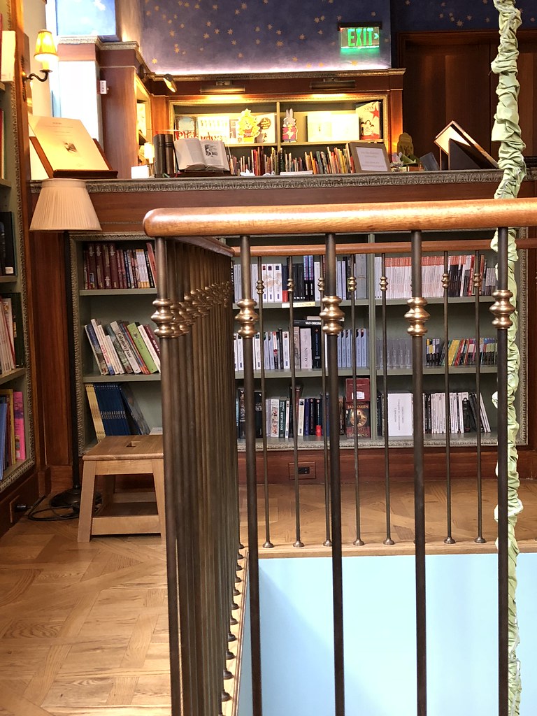 Albertine bookstore manhattan french books nyc winte… Flickr