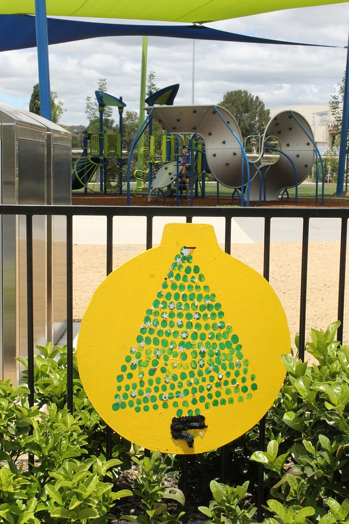Queanbeyan Community Christmas Baubles project 2018 Flickr