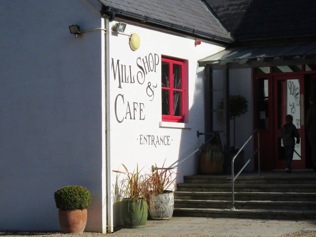 IMG_5209 Avoca Woolen Mill, Ireland's Oldest Handweaving M… Flickr