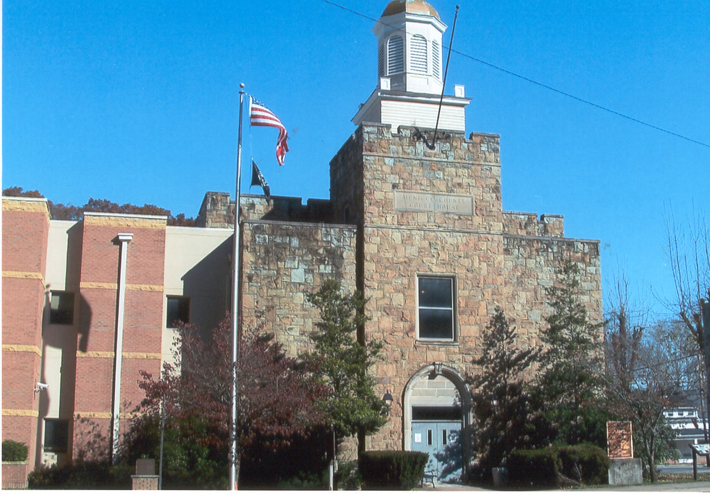 Menifee Co. KY. Courthouse Rob Gividen Flickr