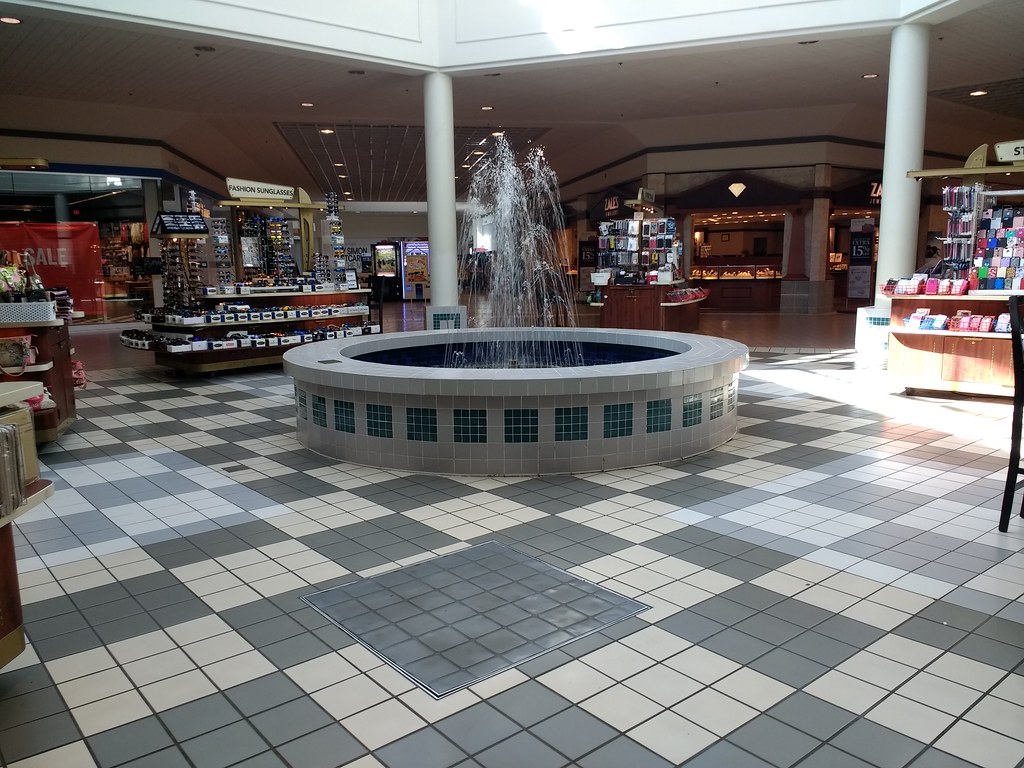 Miller Hill Mall … Flickr