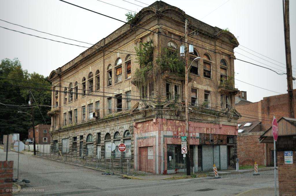 Health Abandoned downtown Monessen, PA building with compe… Flickr