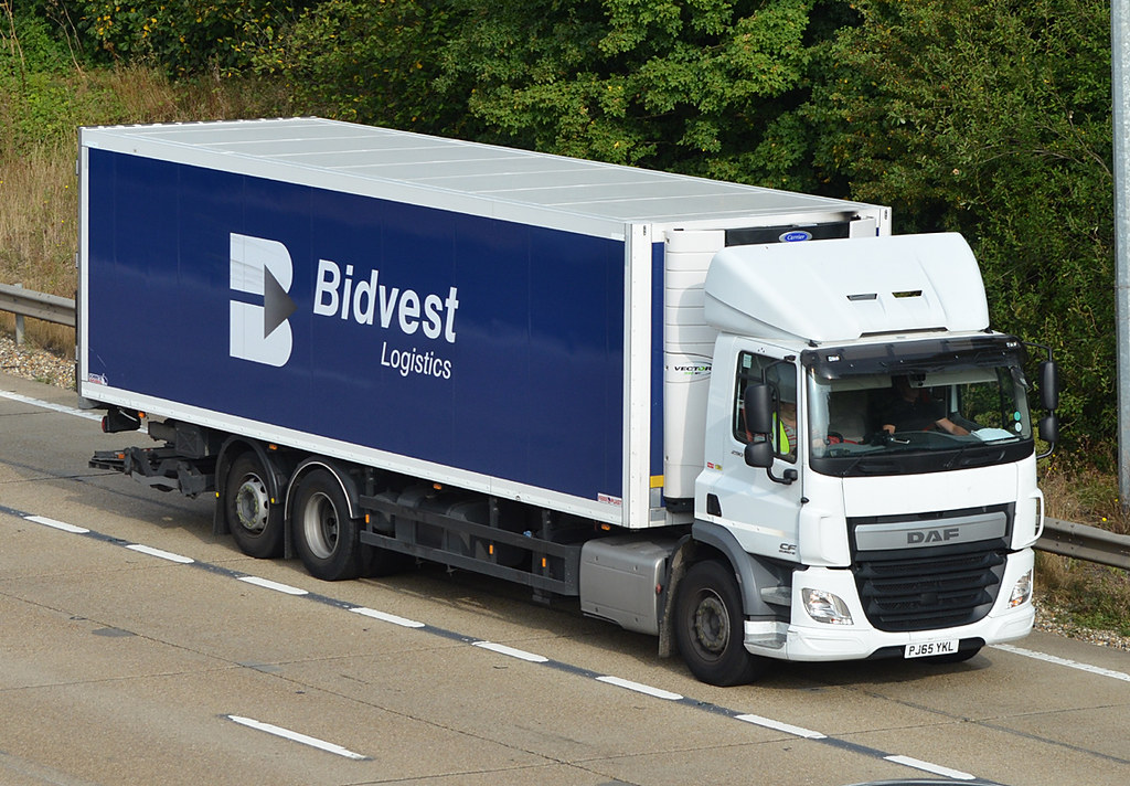 Bidvest Logistics PJ65YKL M25 Waltham Cross 31/08/2016 Flickr