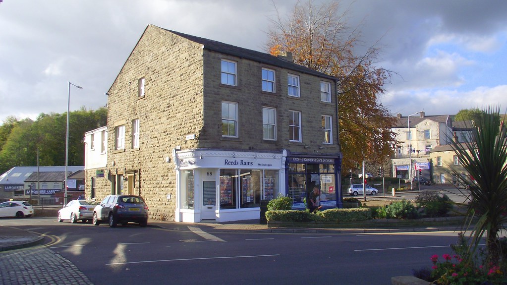Reeds Rains Estate Agents, 88 Bank Street, Rawtenstall, Ro… Flickr