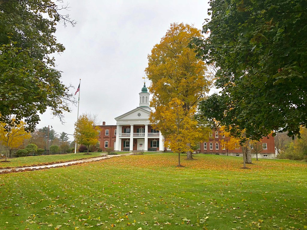 York County Courthouse in Alfred, Maine. Built in 1806/193… Flickr