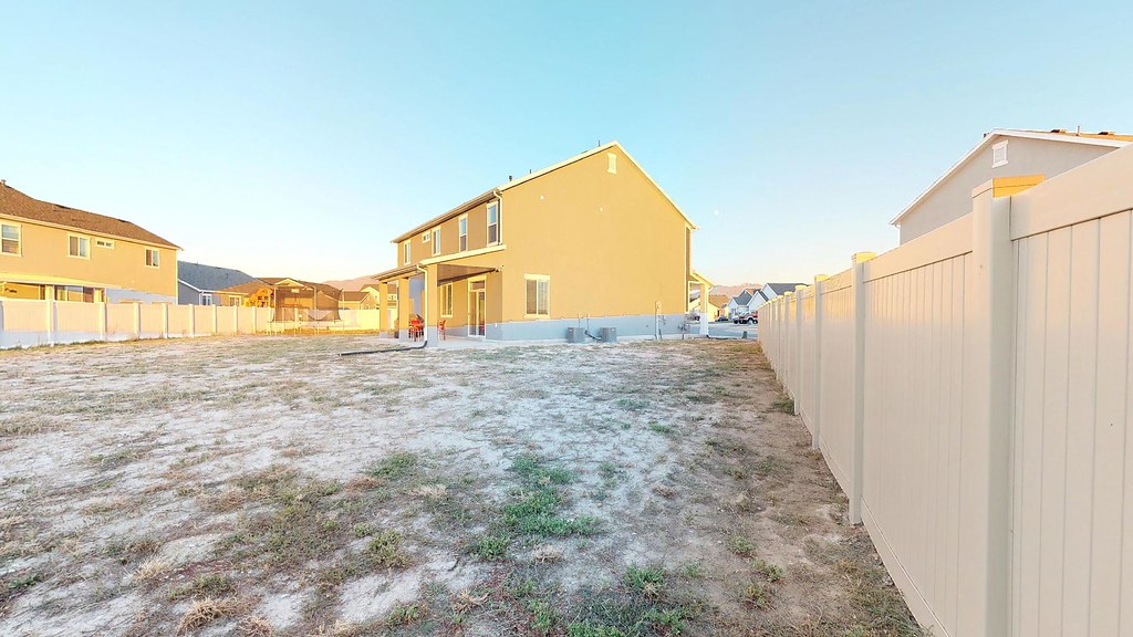 Backyard 1472 Meadowbrook Creek Christopher Maupin Flickr