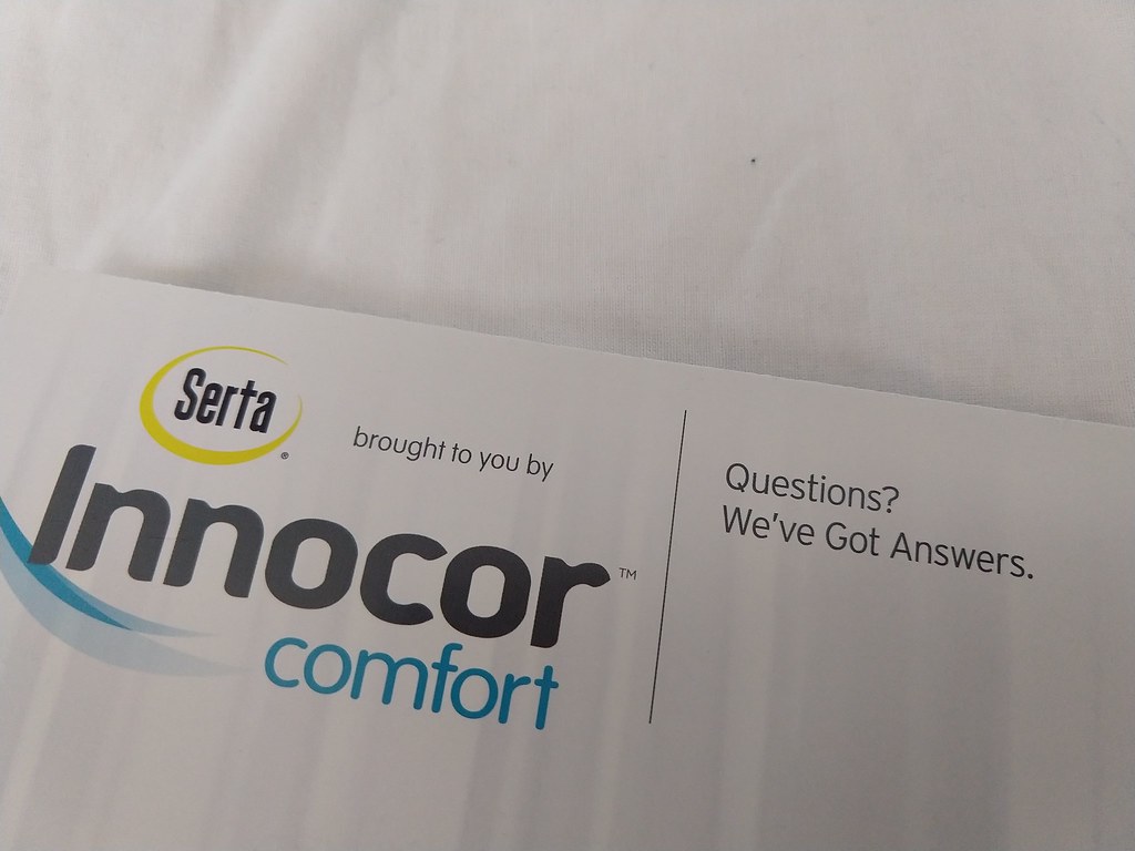 Innocor Comfort by Serta Gel Memory Foam Side Sleeper Pill… Flickr