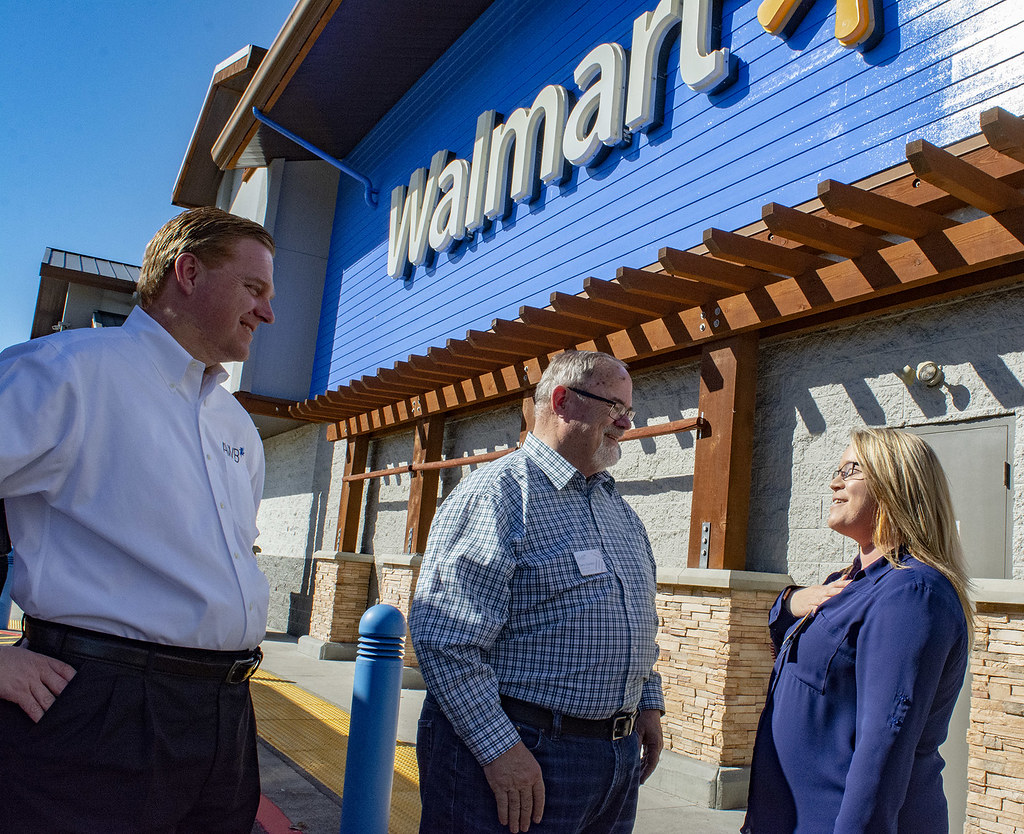 AWB at Woodland Walmart Woodland Walmart Manager Kristina … Flickr