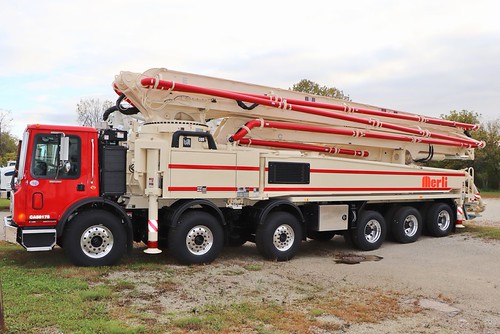 Merli concrete pumping truck by Putzmeister Merli sitting … Flickr