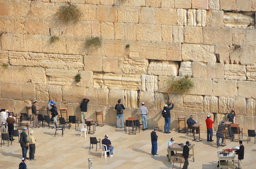 At the Western Wall View of the Western Wall from the roof… Flickr
