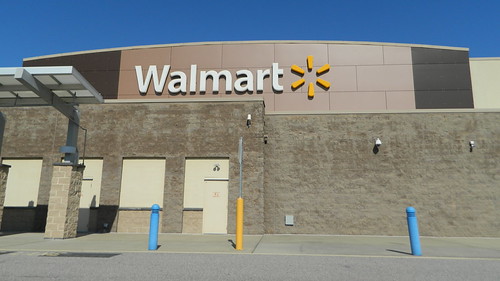 Walmart Walmart 4623 (147,785 square feet) 6111 Jefferson… Flickr