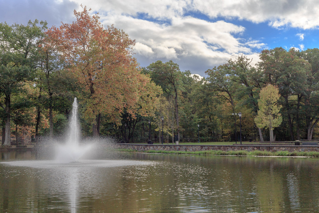 Rockwell Park fountain. Bristol, CT Joe Jr. Flickr