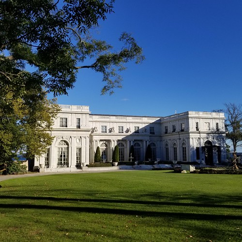 Rosecliff, the epitome of Newport Modelled upon the Grand … Flickr
