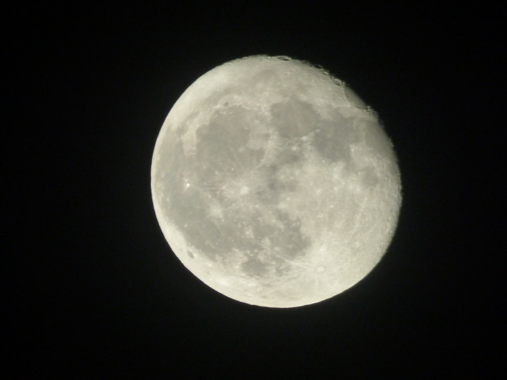 Full Moon before the clocks go back October 2018 Full Moon… Flickr