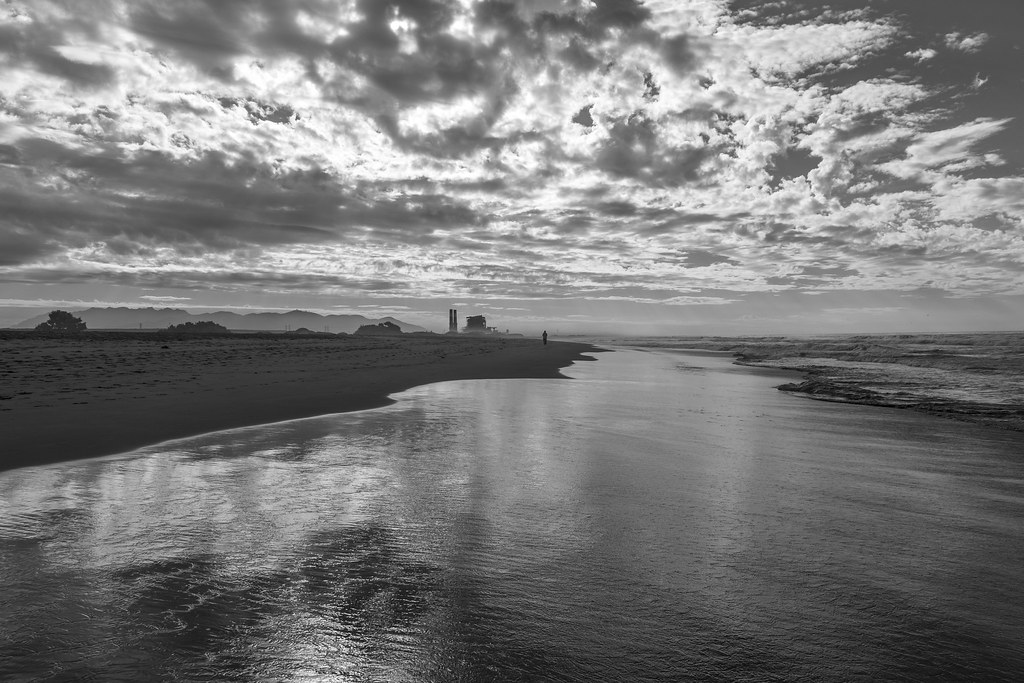 Hueneme Beach BW Zack Abbey Flickr