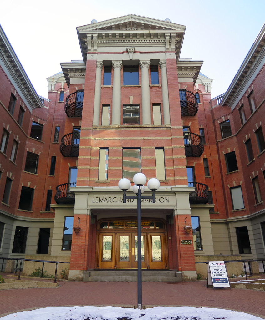 lemarchand mansion entrance Scott Weir Flickr