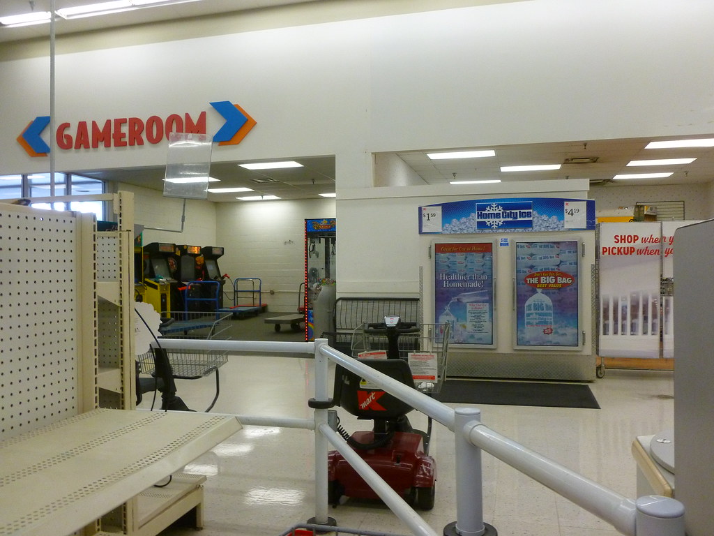 Kmart Super Center, Warren, OH (105) 2100 Niles Cortland R… Flickr