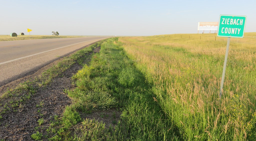 Entering Ziebach County (Ziebach County, South Dakota) Flickr