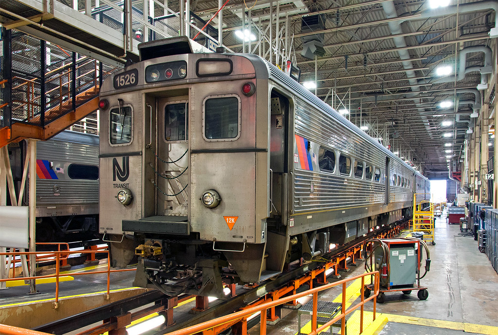 Shopped Arrows A "married pair" of NJ Transit Arrow III EM… Flickr