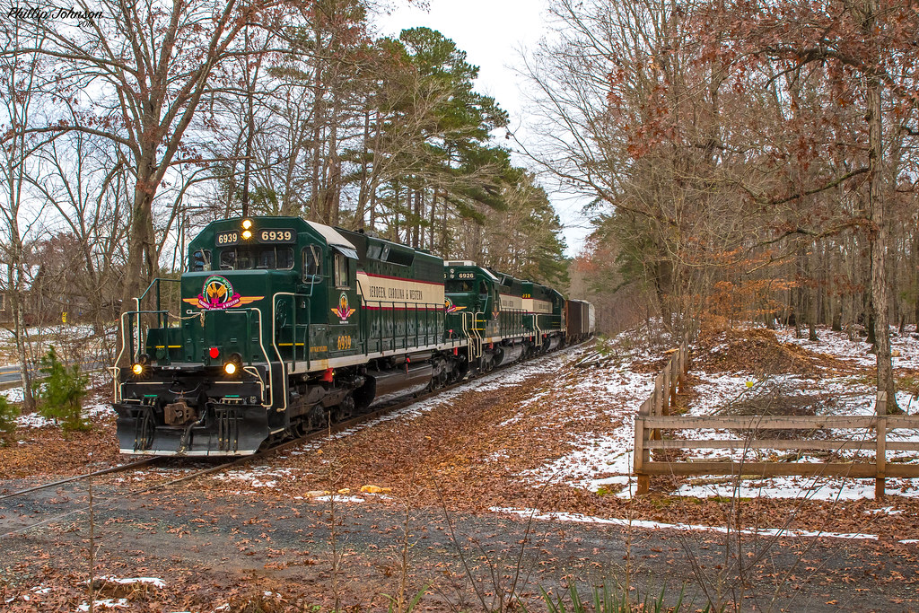 1852 12102018 ACWR 100 west of Star, NC phllip johnson Flickr