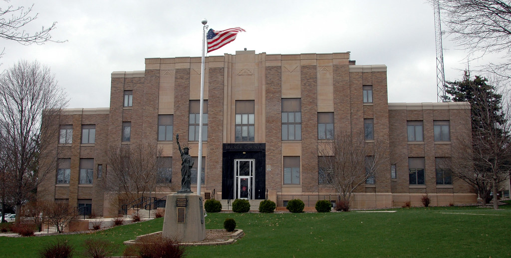 IA, Bremer Co., Waverly Larry Flickr