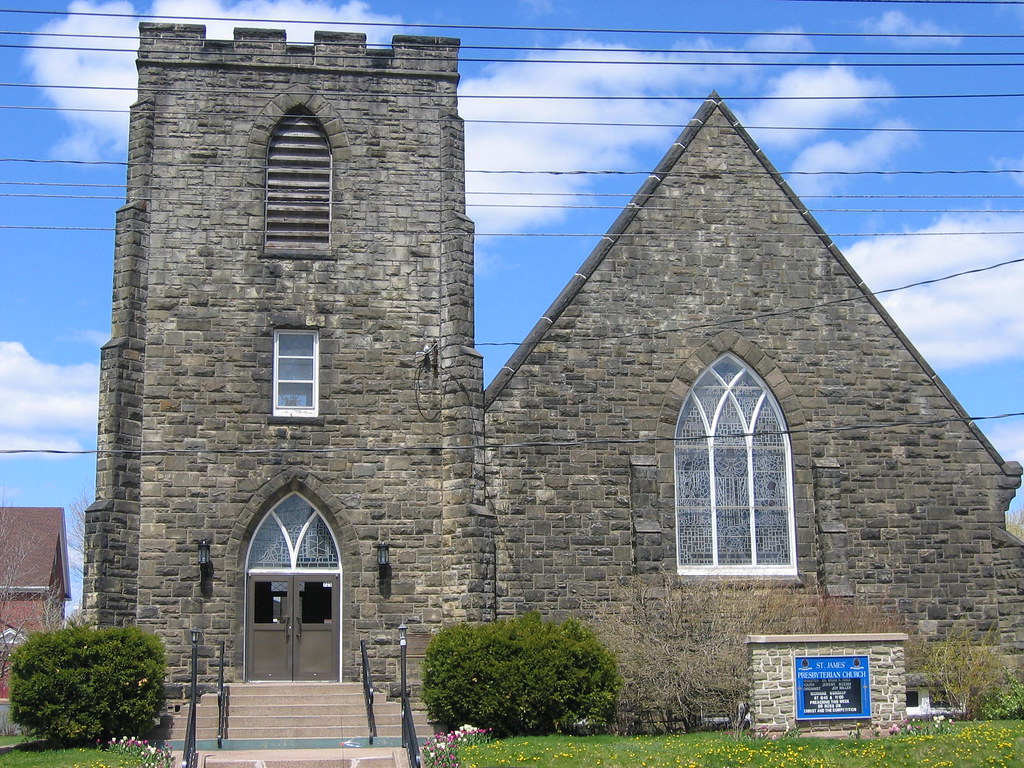 IMG_1542 A church in downtown Truro (one of about 8 of the… Flickr
