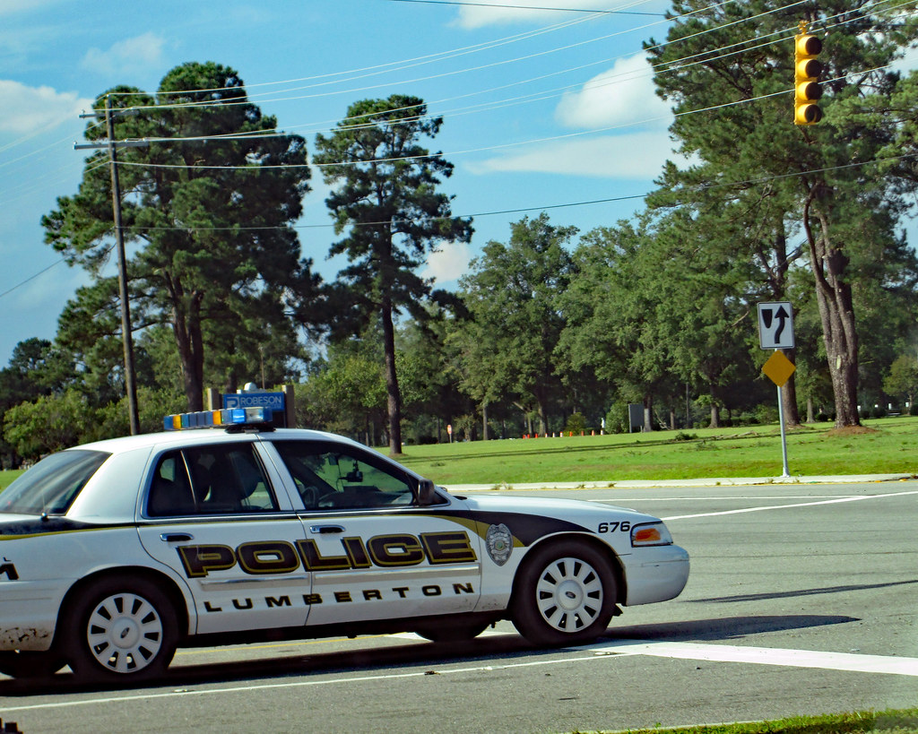 Lumberton Police At A Traffic Light. After the hurricane a… Flickr
