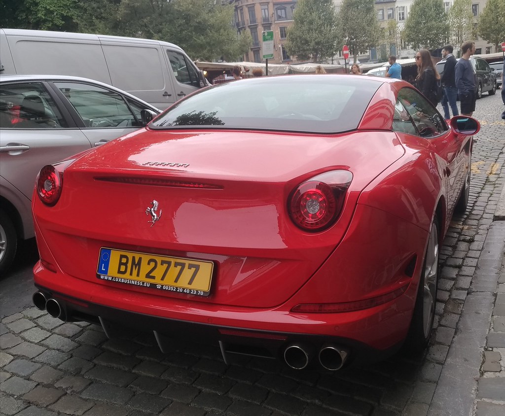 Ferrari California crash71100 Flickr