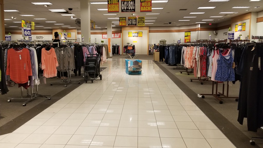 Hills/Ames/Elder Beerman Kanawha Mall Charleston, WV Aug… Flickr