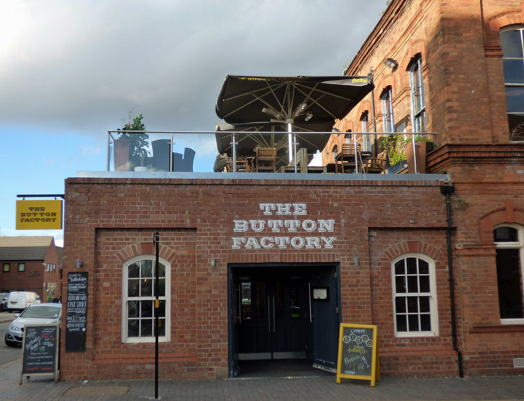 The button factory garetfix