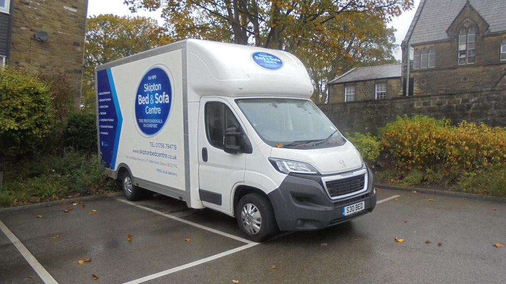 S30 BED Peugeot Skipton Bed & Sofa Centre Skipton barry hanson Flickr
