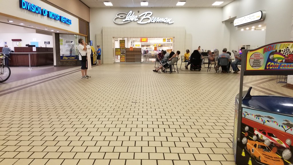 Hills/Ames/Elder Beerman Kanawha Mall Charleston, WV Aug… Flickr