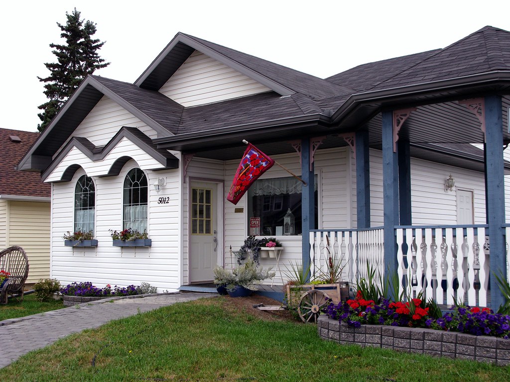 Millet, Alberta Millet, Alberta Janusz Sliwinski Flickr