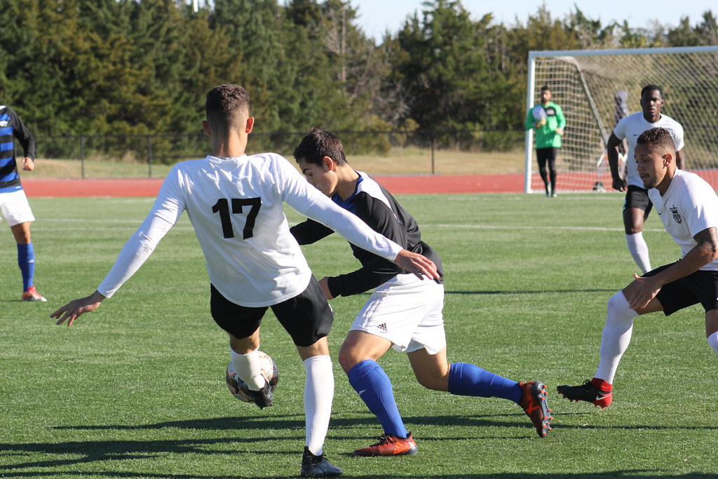 Cloud1017181H (9) 4 Barton Community College Men's Soccer… Flickr